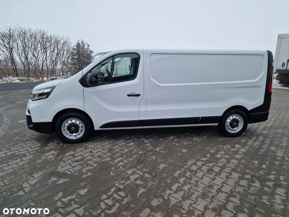 Nissan TRAFIC PRIMASTAR  NV300 - 2