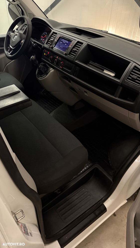 Volkswagen Transporter T6 Mixt 6 locuri - 8