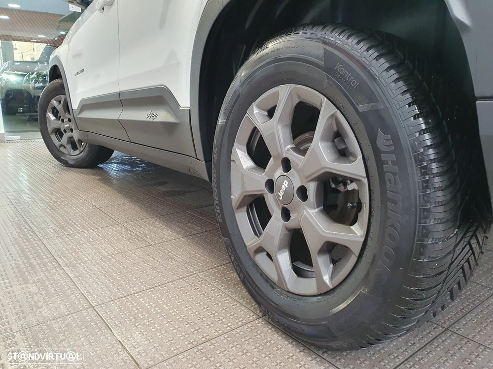 Jeep Avenger 1.2 GSE T3 Altitude - 16