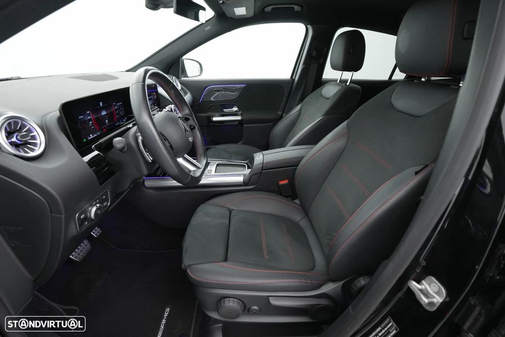 Mercedes-Benz GLA 180 d AMG Line - 14