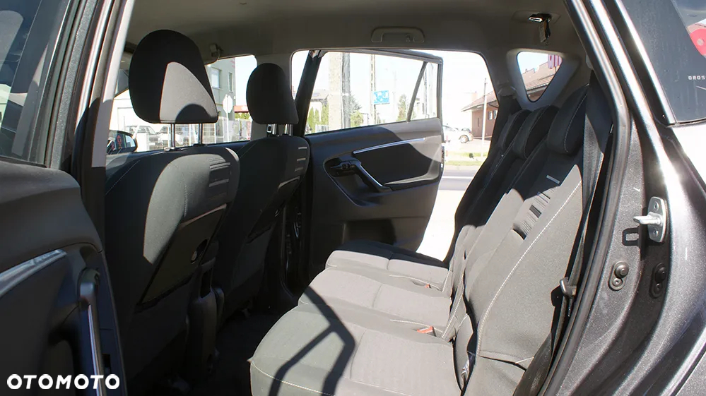 Toyota Verso 1.6 D-4D 5-Sitzer Start/Stop Comfort - 17