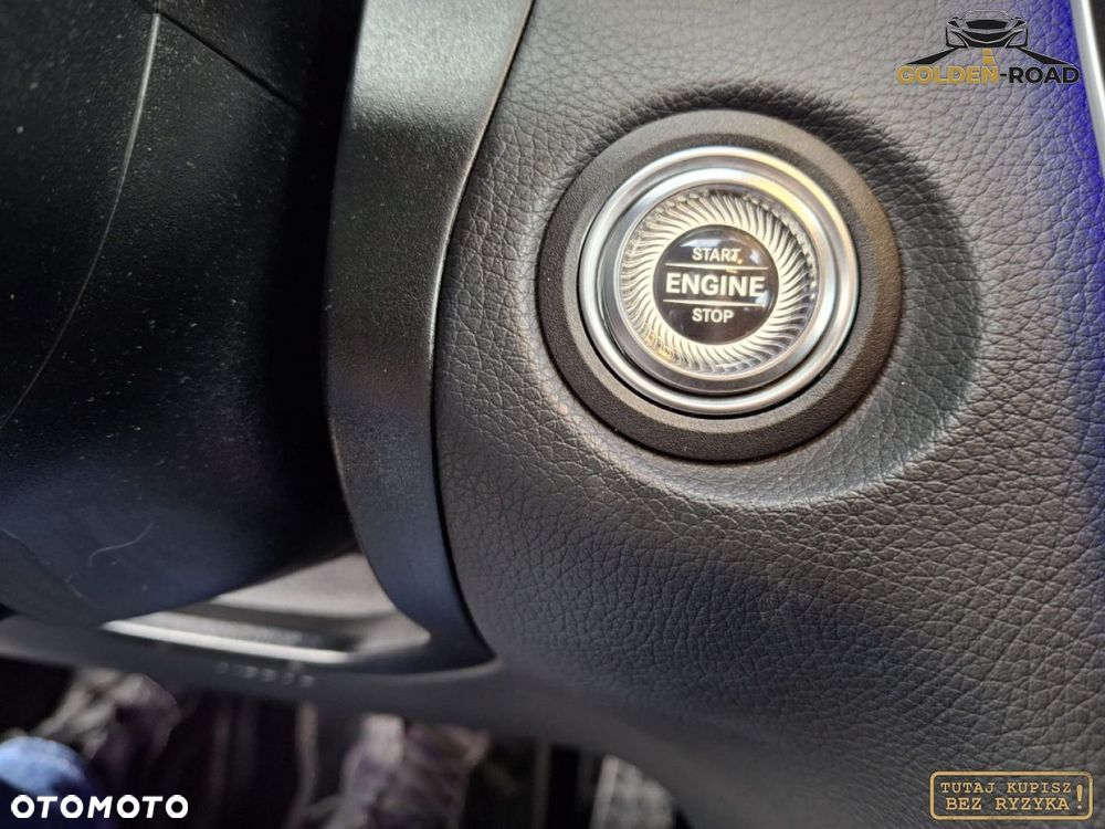 Mercedes-Benz GLC - 22