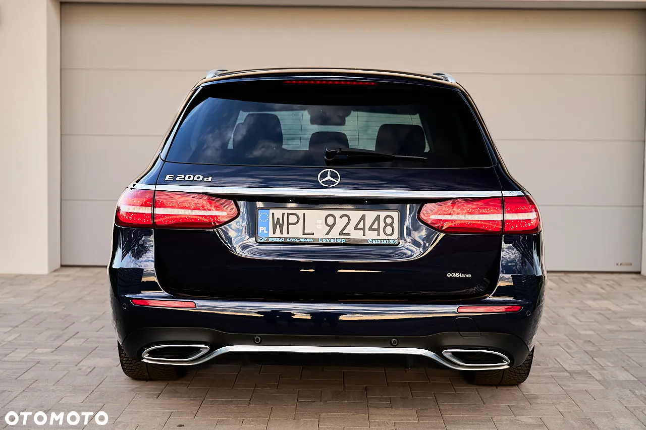 Mercedes-Benz Klasa E 220 d - 11