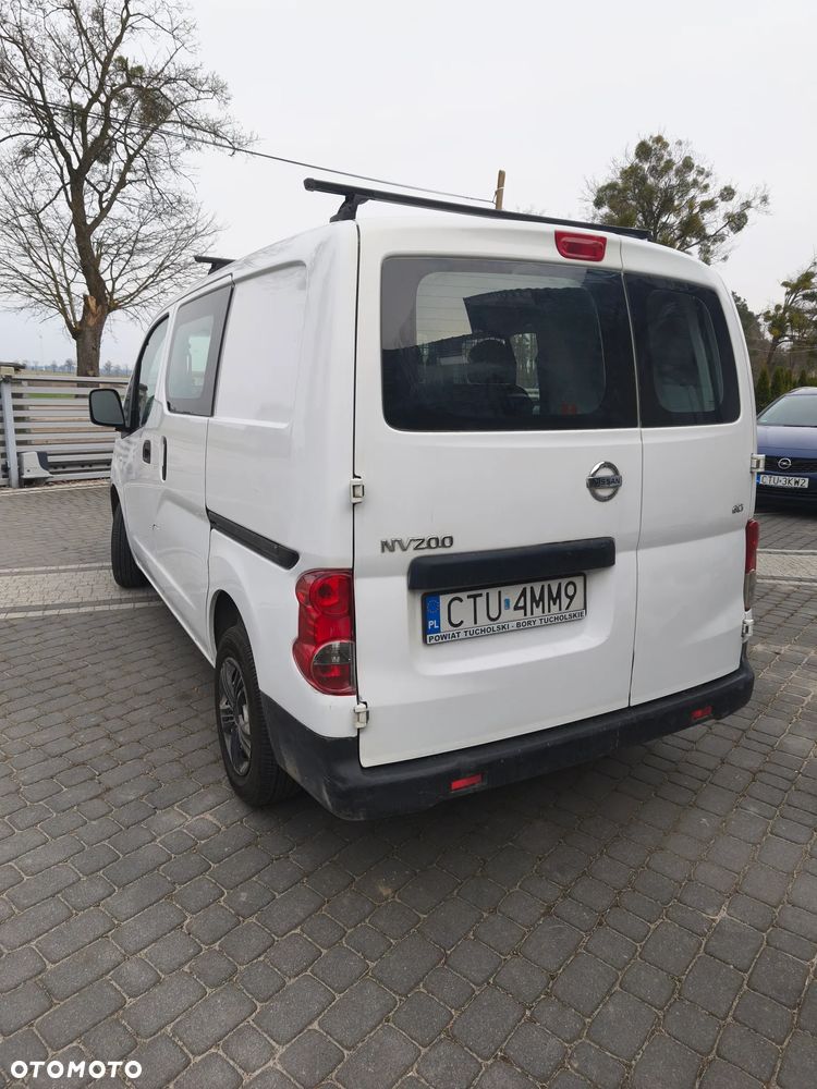 Nissan NV200 Combi - 2