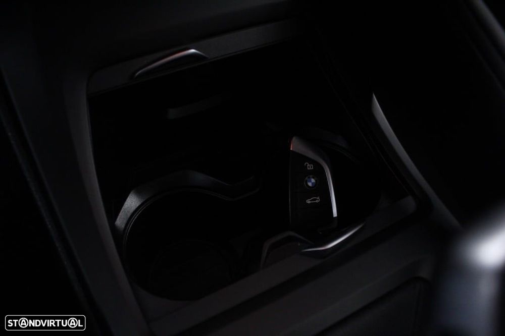 BMW X1 16 d sDrive Advantage Auto - 30