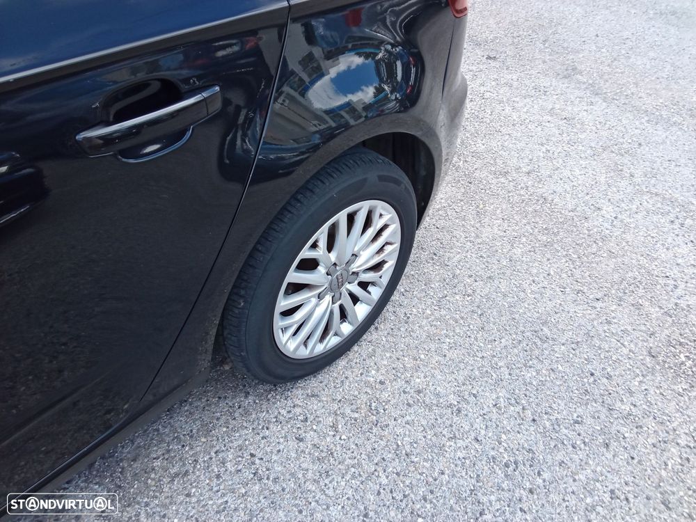 Audi A3 Sportback 1.6 TDI Design - 8