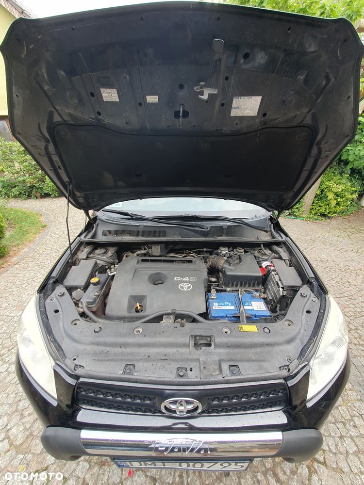 Toyota RAV4 2.2 D-4D Premium - 15