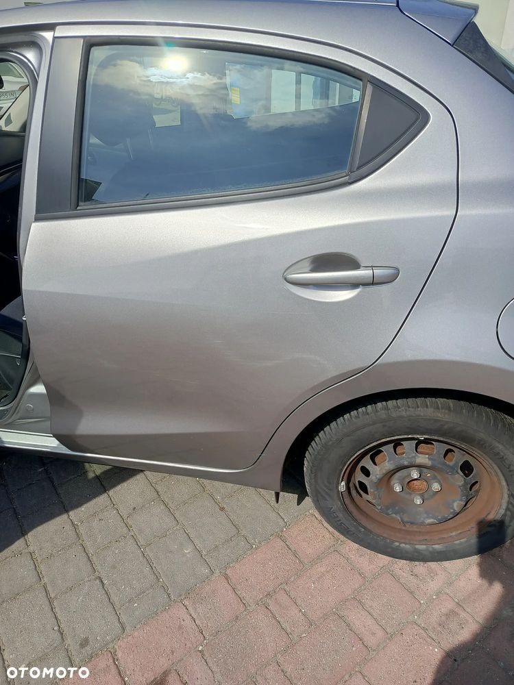 MAZDA 2 III HB 14 DRZWI LEWE TYŁ TYLNE GOŁE 38P - 1