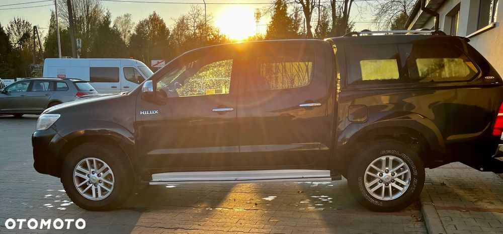 Toyota Hilux 3.0 D-4D Adventure - 8