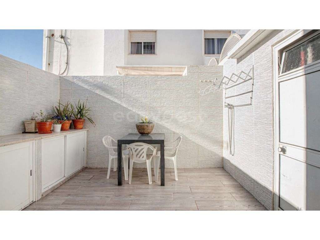 Apartamento Triplex T4 com Quintal e Terraço na Zona Histórica de V... - Grande imagem: 5/13