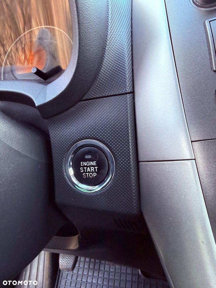 Toyota Auris 1.6 VVT-i Prestige Start - 22