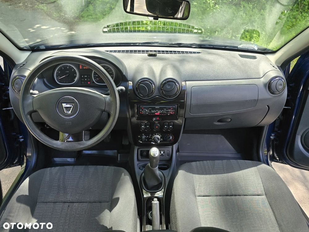 Dacia Duster 1.6 Laureate - 7