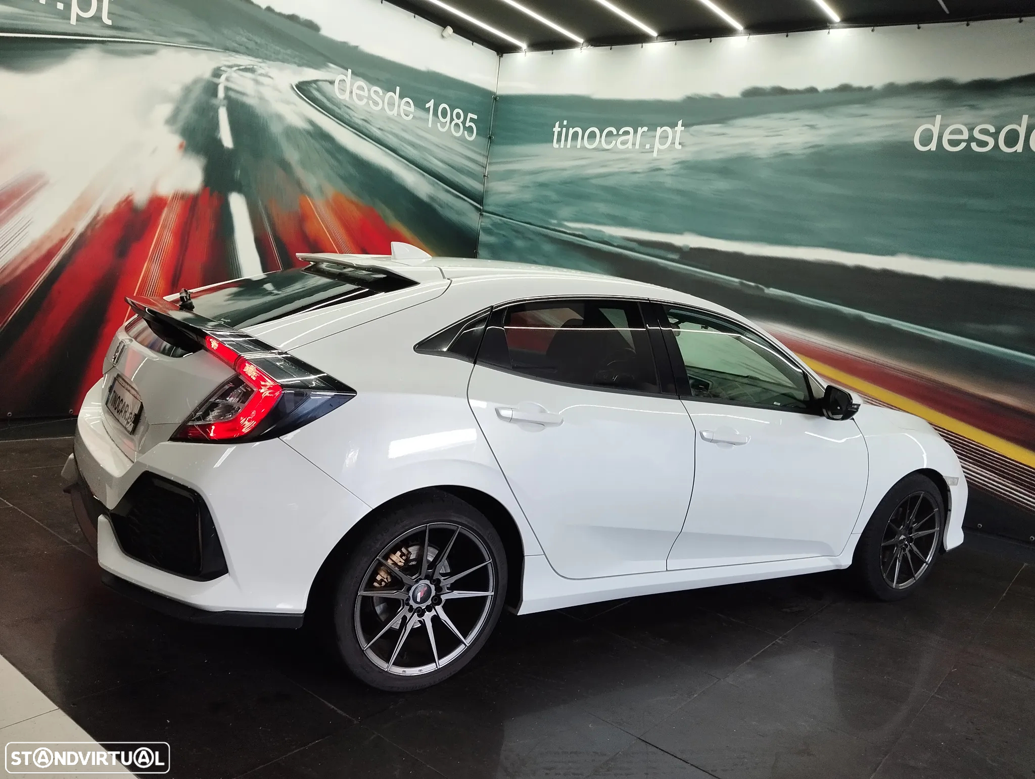 Honda Civic 1.0 i-VTEC Elegance Navi - 8