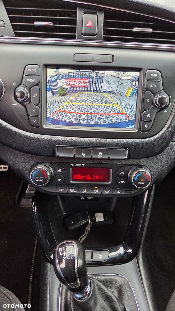 Kia Ceed 1.6 CRDi XL - 26