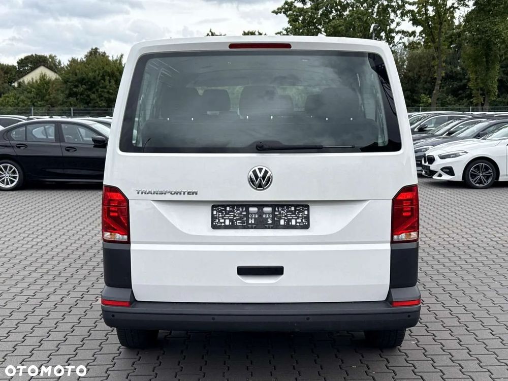 Volkswagen Transporter - 4
