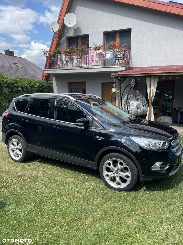 Ford Kuga - 3