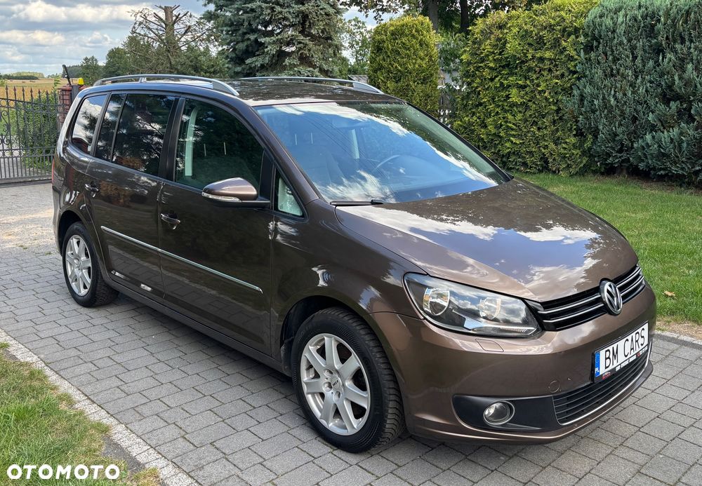 Volkswagen Touran 2.0 TDI DPF BlueMotion Technology Comfortline - 9