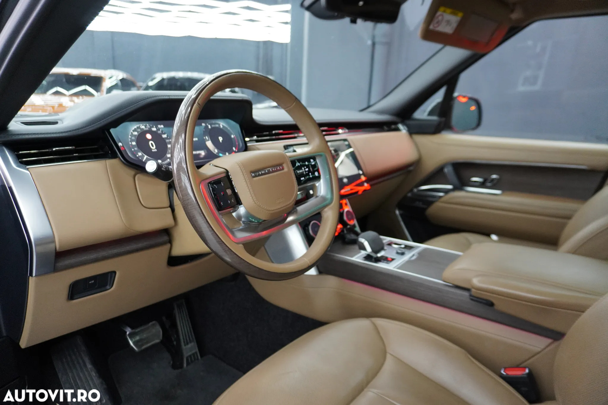 Land Rover Range Rover 3.0 I6 D350 MHEV LWB Autobiography - 4