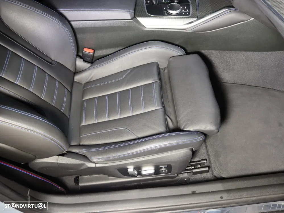 BMW 220 d Coupe Pack M Auto - 17
