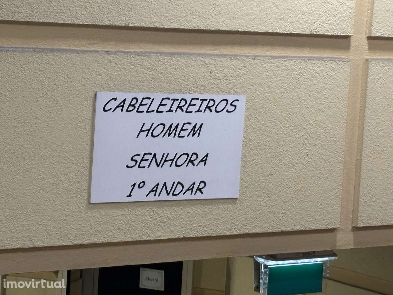 Loja - Cabeleireiro, Salão Estética ou Outro Fim Comercial - Grande imagem: 2/28