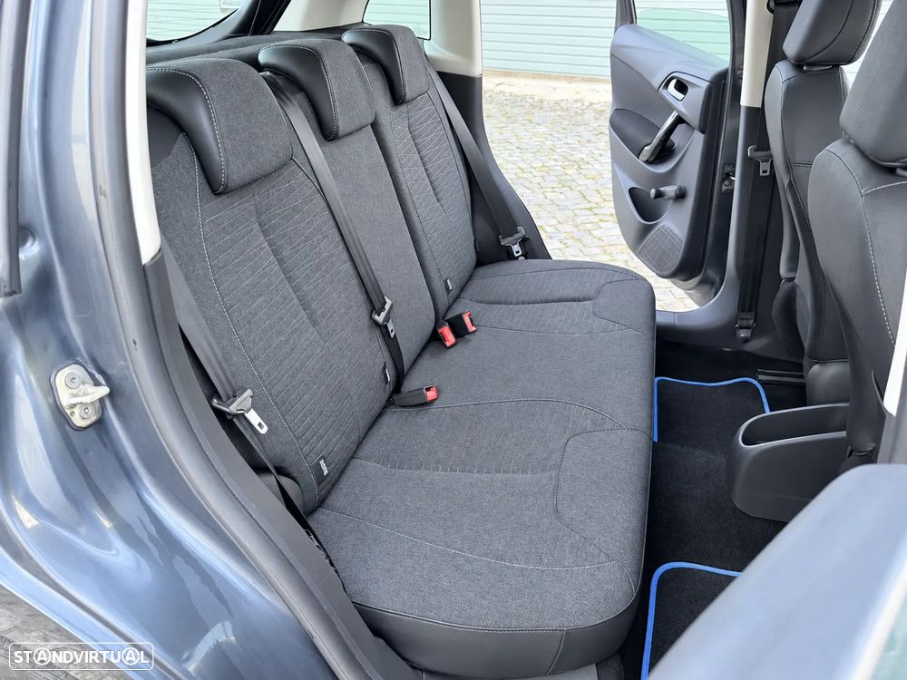 Citroën C3 1.6 BlueHDi Exclusive - 35