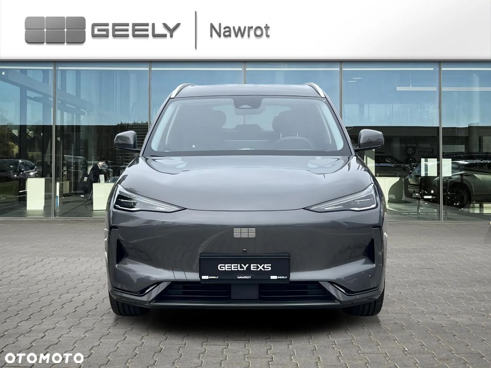 Geely EX5 - 8