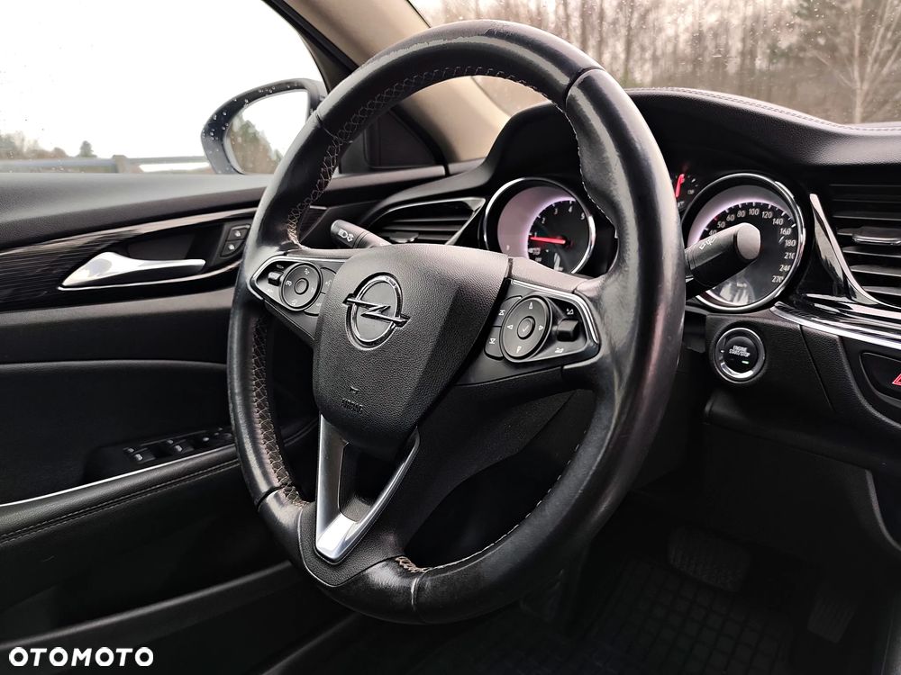 Opel Insignia 1.5 T GPF Innovation S&S - 19