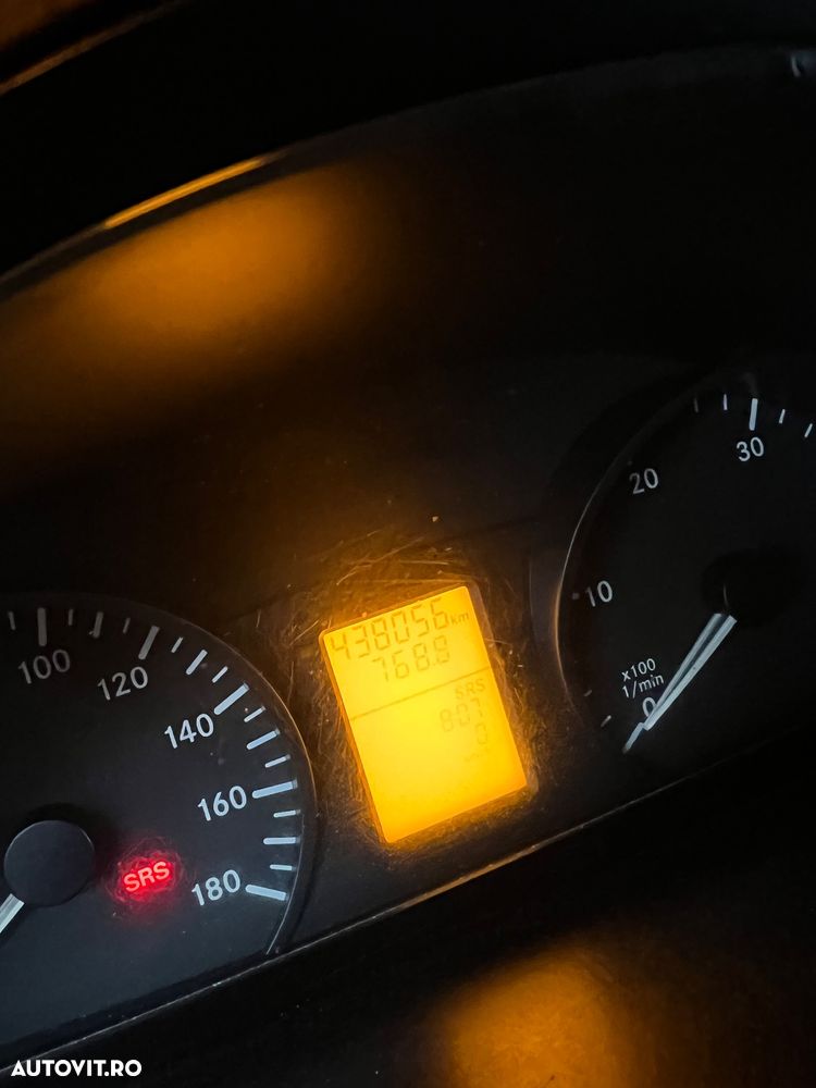 Mercedes-Benz Sprinter - 7