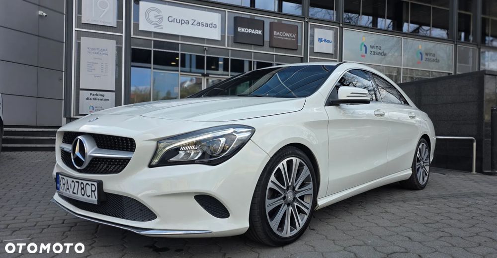 Mercedes-Benz CLA 250 7G-DCT UrbanStyle Edition - 1