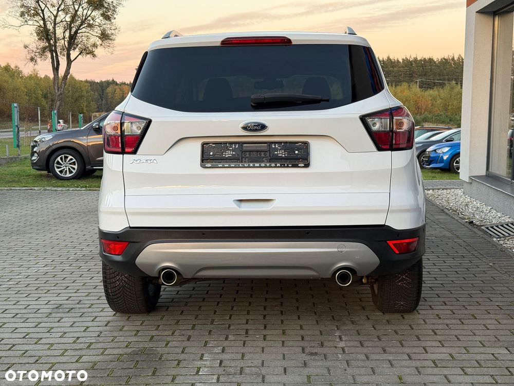 Ford Kuga - 13