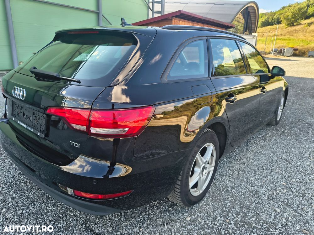 Audi A4 Avant - 4