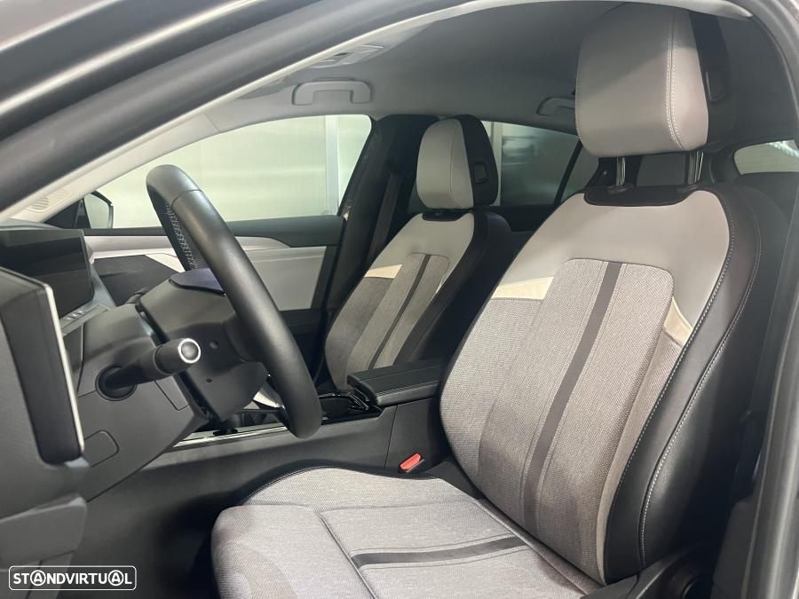 Opel Astra 1.2 T Elegance - 13