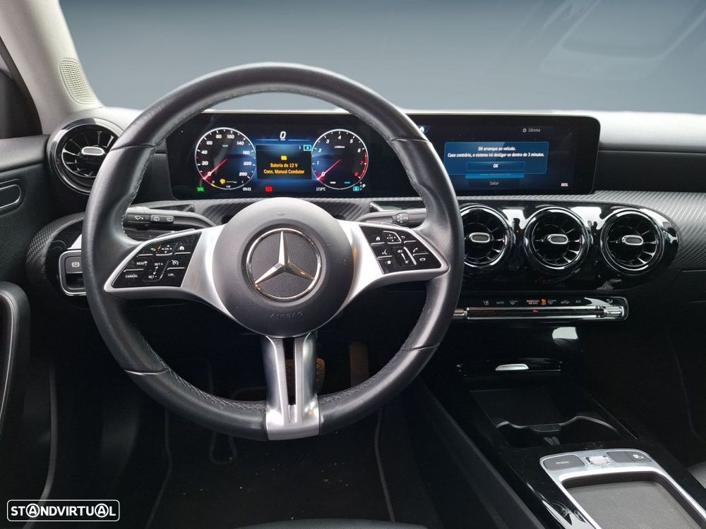 Mercedes-Benz A 200 Standard - 13