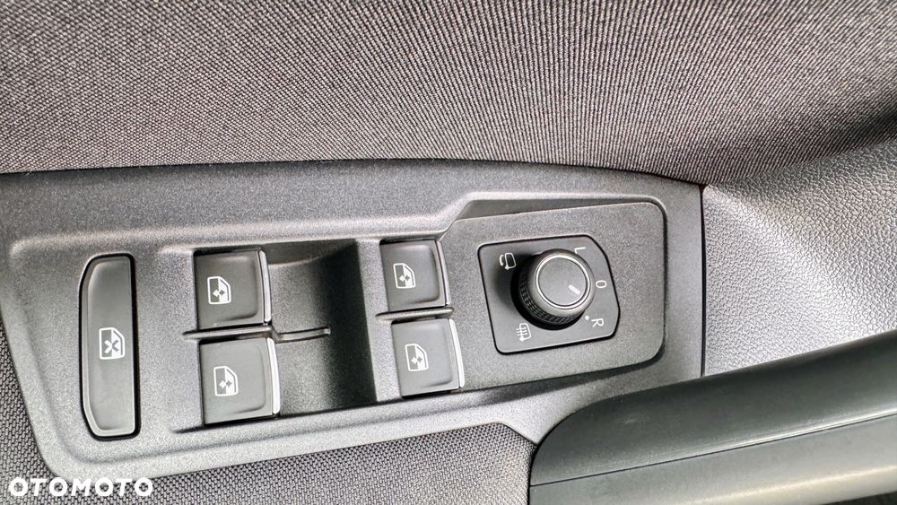 Volkswagen Tiguan 2.0 TDI SCR 4Mot Elegance DSG - 23