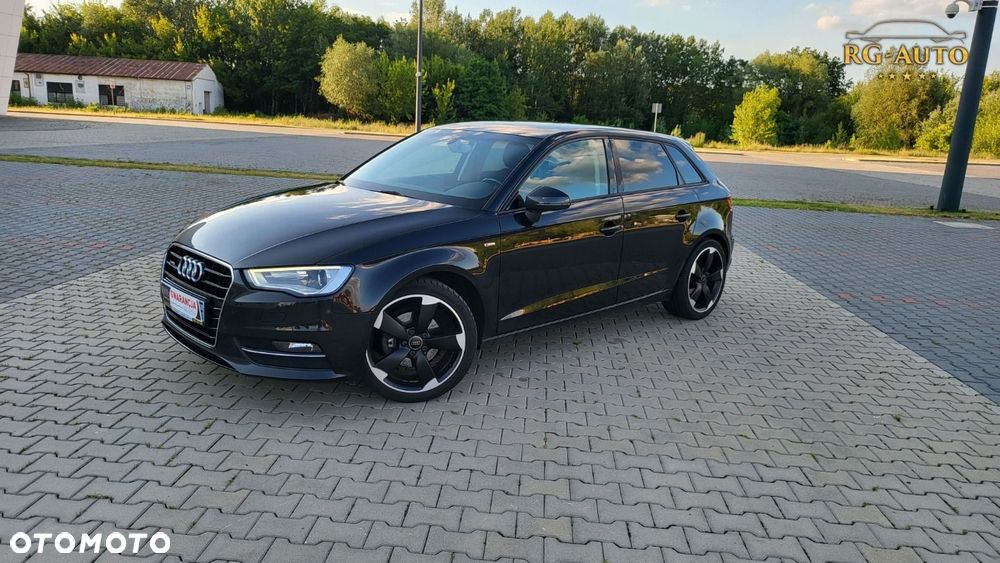 Audi A3 Sportback - 13