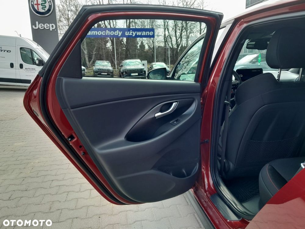 Hyundai i30 1.5 T-GDI 48V Modern DCT - 25