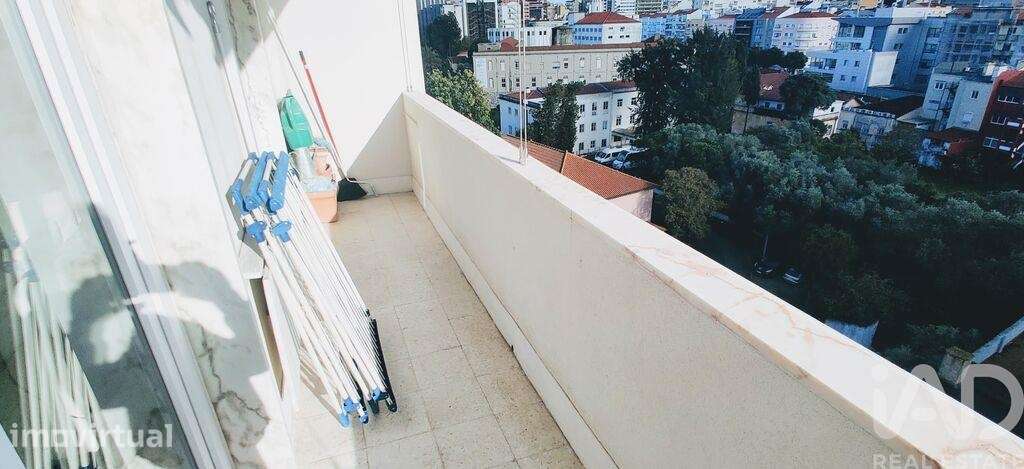 Apartamento T3 em Avenidas Novas - Grande imagem: 5/37