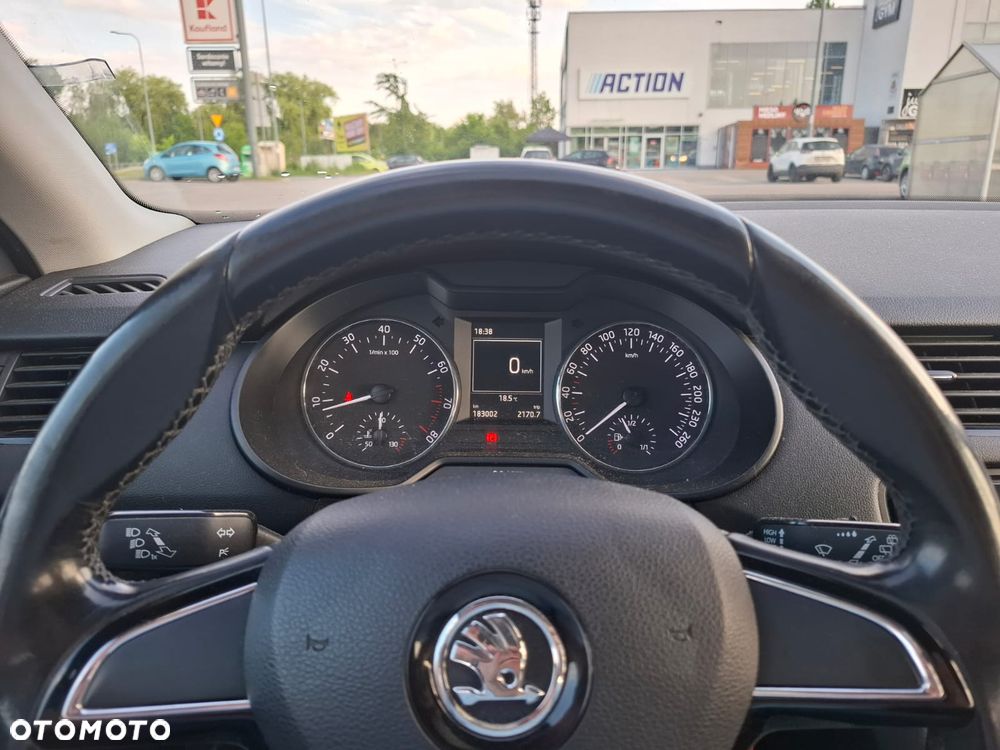Skoda Octavia - 8
