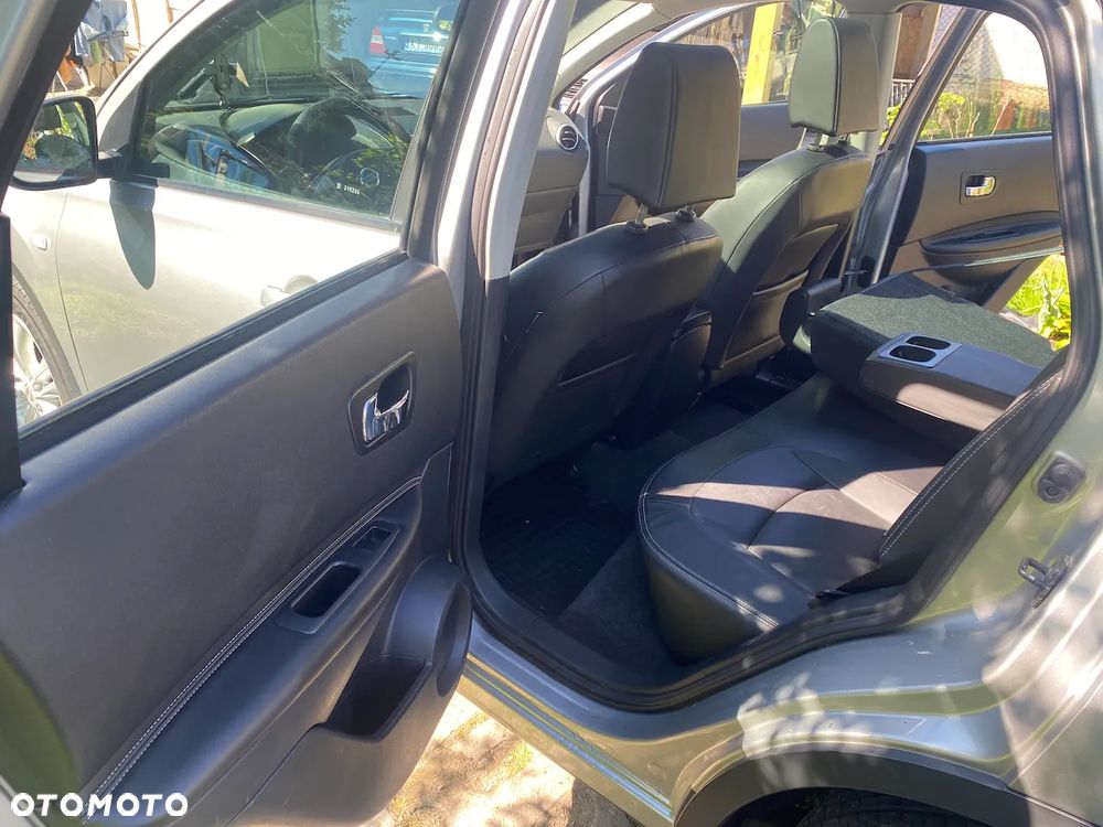 Nissan Qashqai - 35