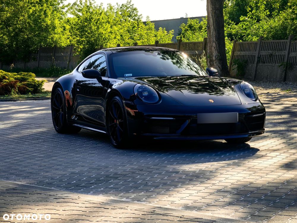 Porsche 911 Carrera S - 1