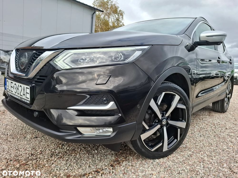 Nissan Qashqai 1.2 DIG-T TEKNA+ - 2