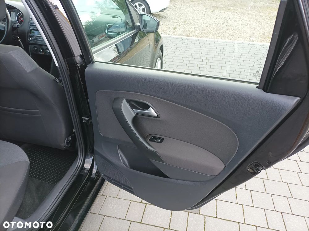 Volkswagen Polo 1.4 Highline - 21
