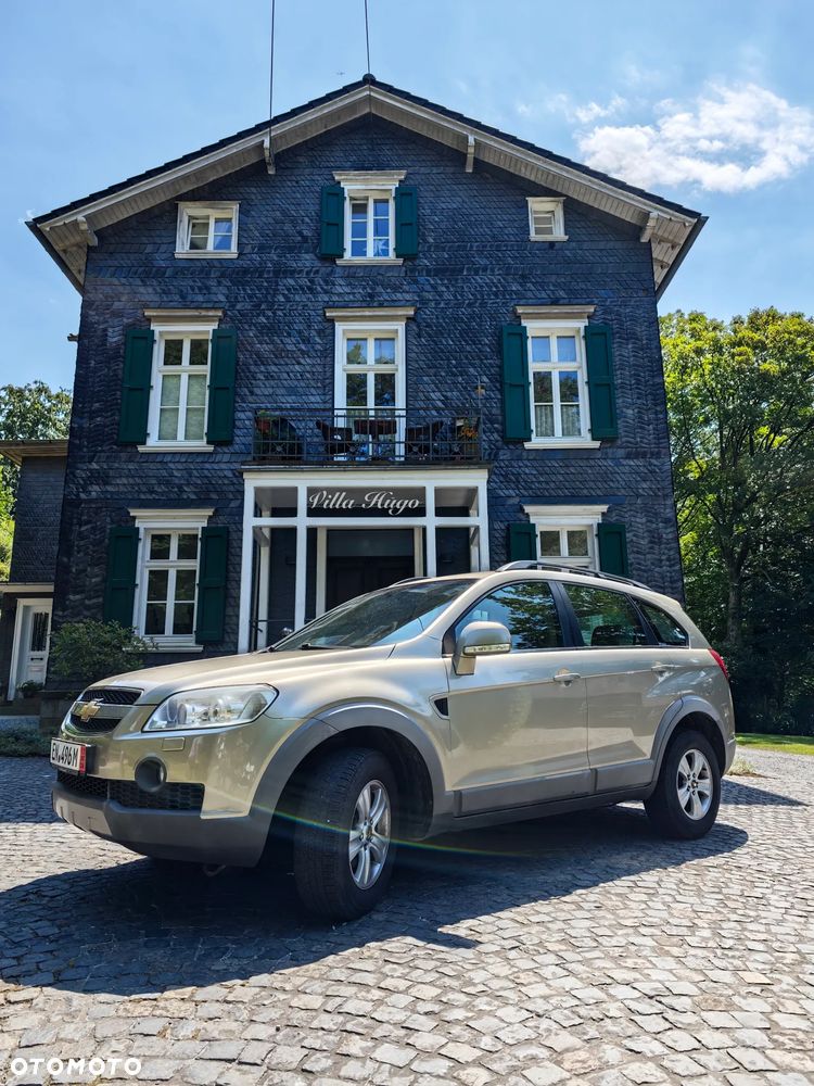 Chevrolet Captiva 2.0 d LT high 5os - 1