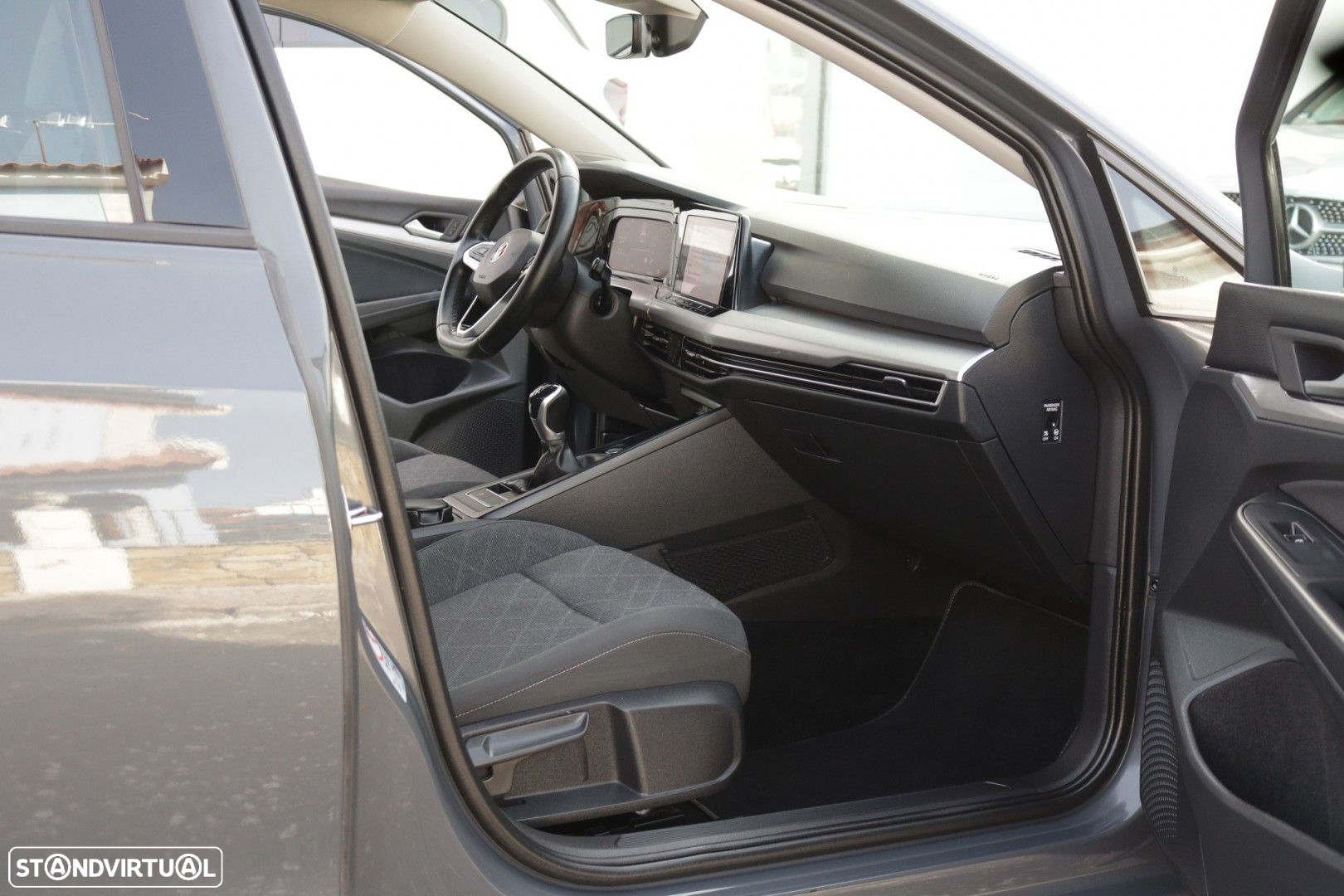VW Golf 2.0 TDI Life - 20