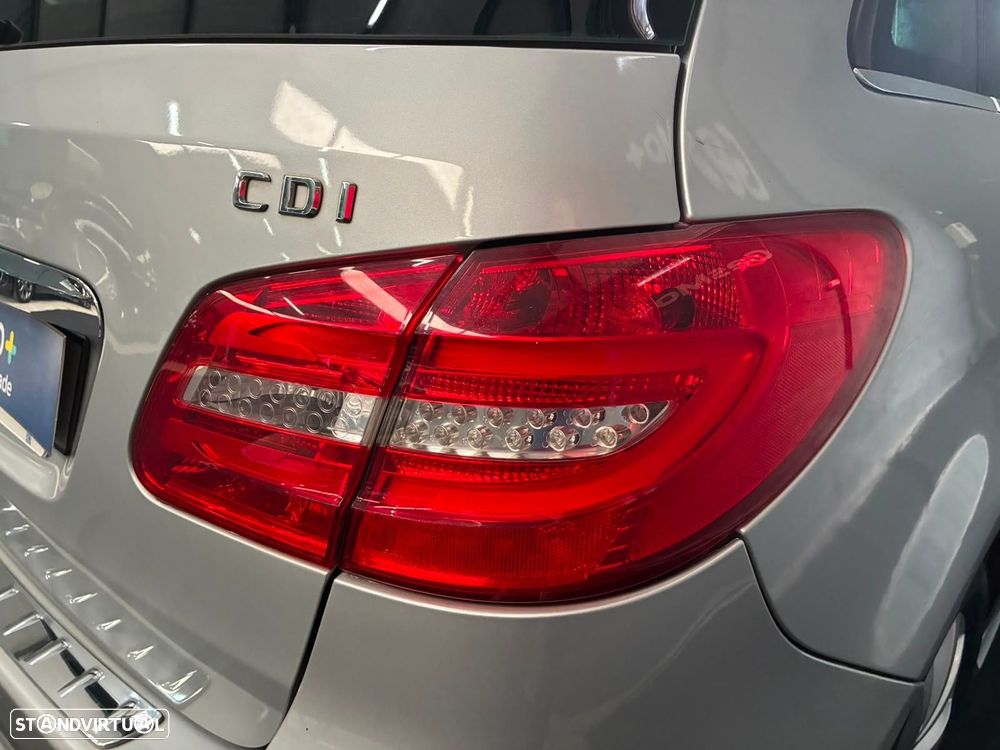 Mercedes-Benz B 180 CDI BlueEFFICIENCY - 10