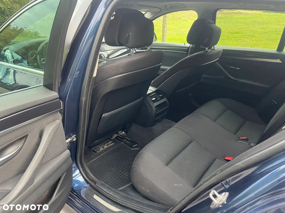 BMW Seria 5 520d Touring - 21