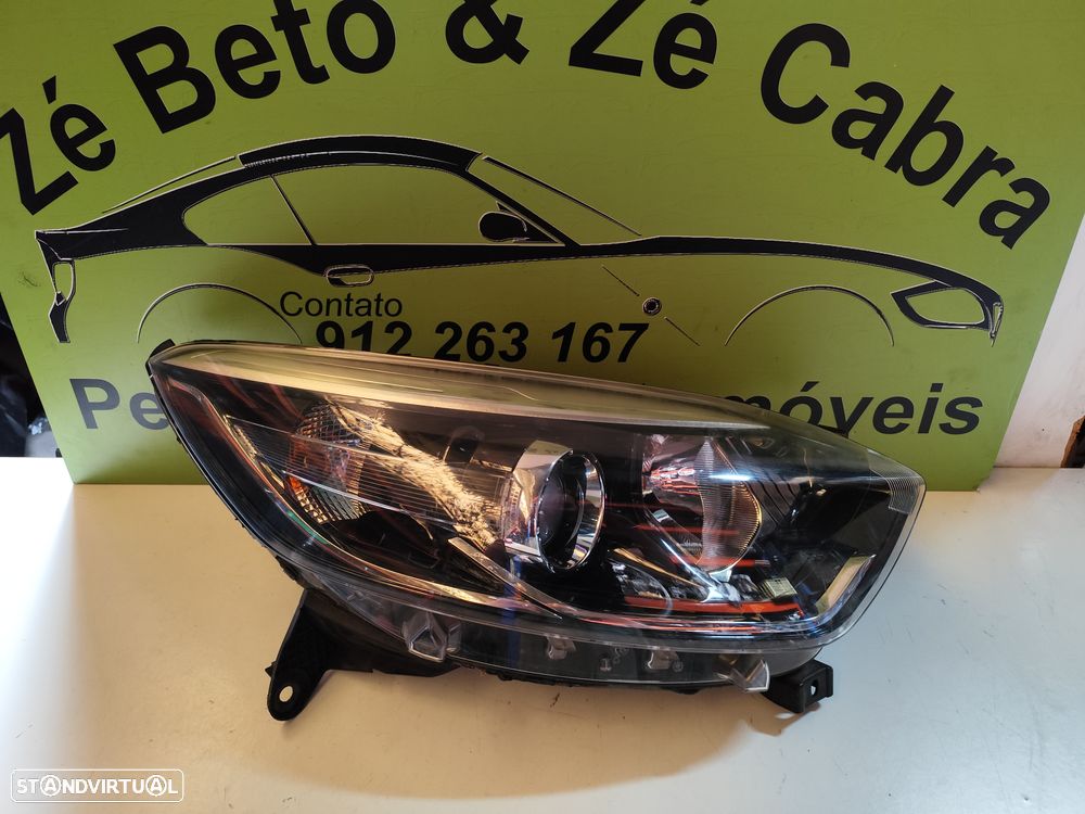 RENAULT CAPTUR I FAROL DIREITO - FF713 - 1