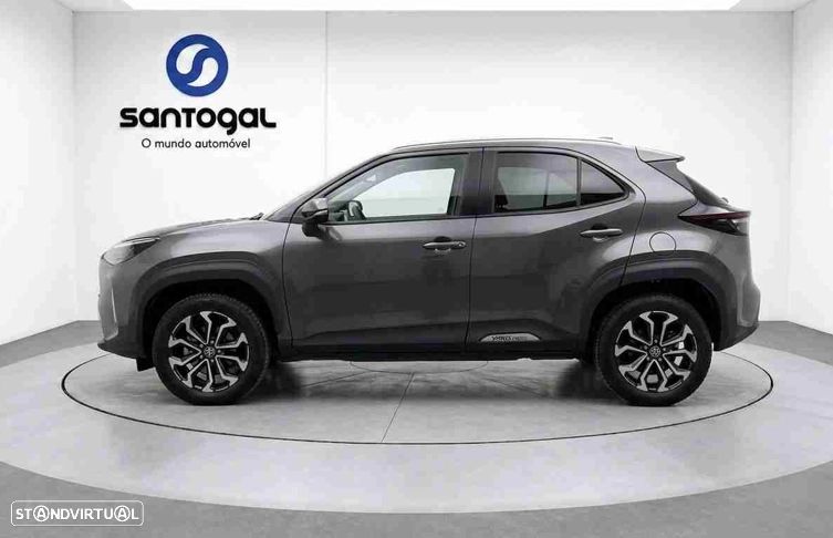 Toyota Yaris Cross 1.5 HDF Comfort - 2