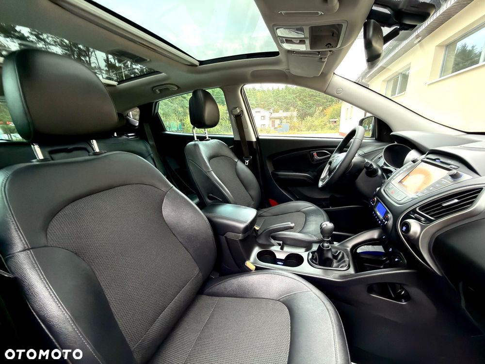 Hyundai ix35 - 23
