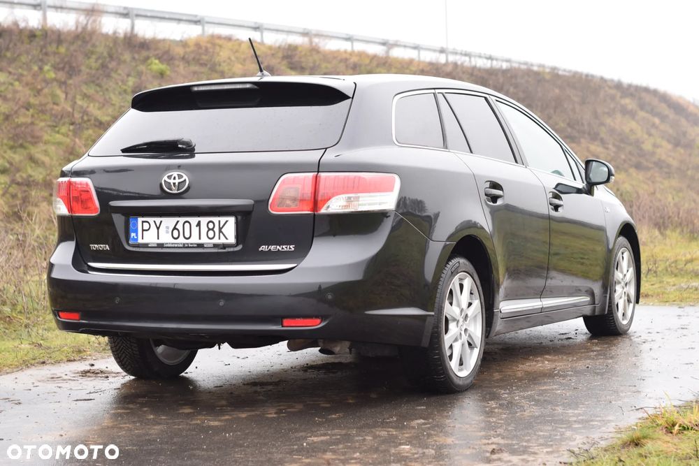 Toyota Avensis 2.2 D-CAT Executive - 5